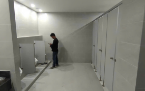 Thi công vách ngăn vệ sinh tại Đồng Nai