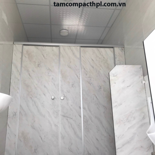 Thi công vách ngăn vệ sinh tại Tiền Giang