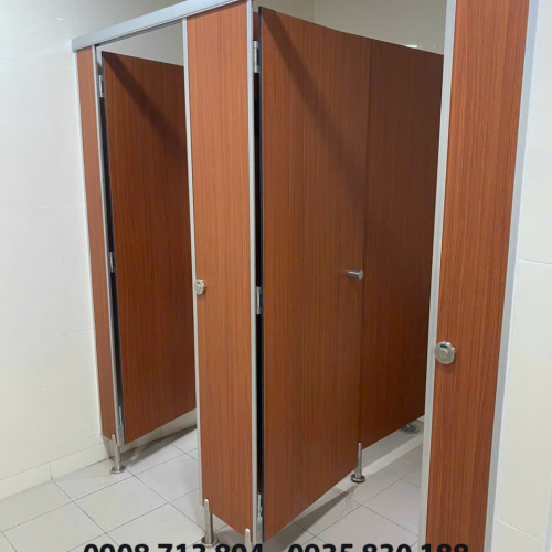 Thi công vách ngăn vệ sinh tại Long An